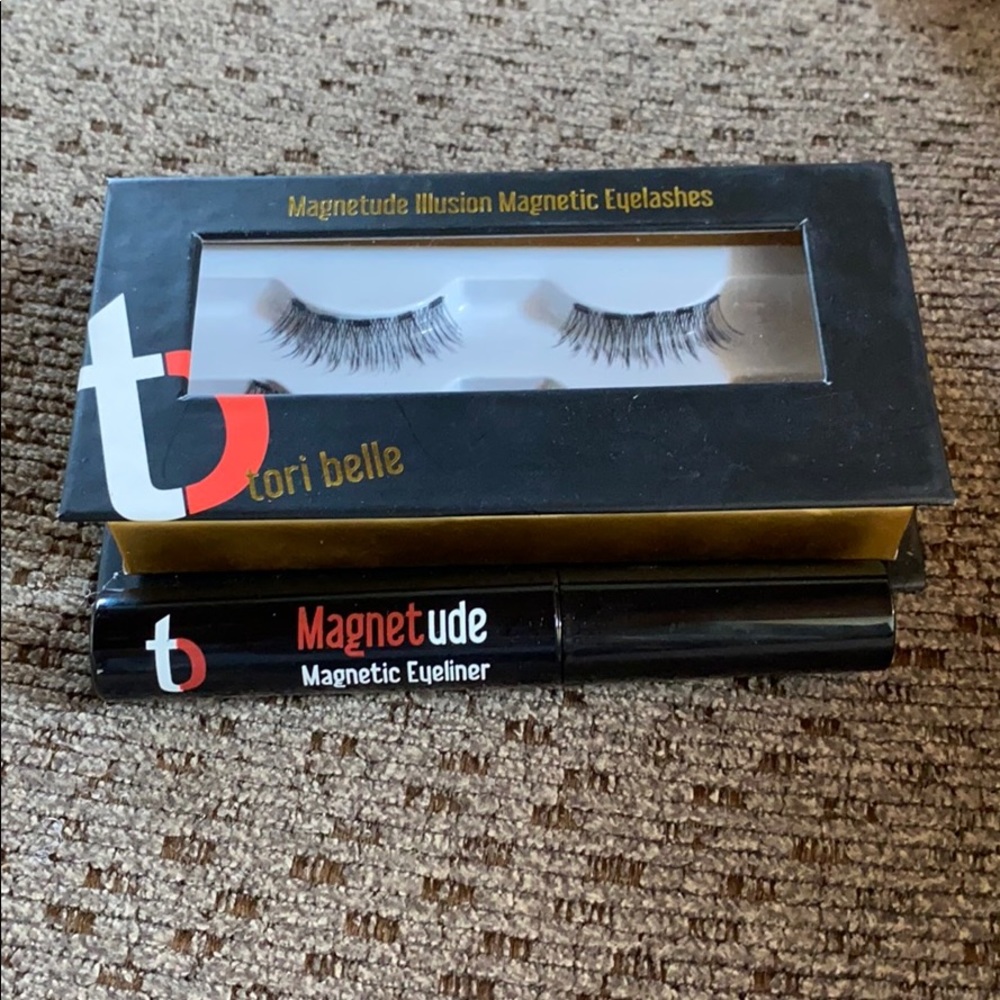 Tori belle magnetic eyelashes